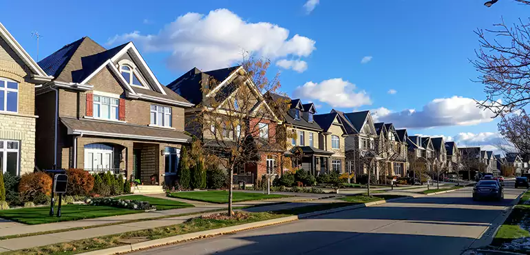 Common Reasons to Sell Your House for Cash in Paradise